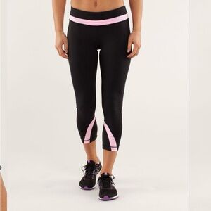 Lululemon" Run:Inspire Crop II